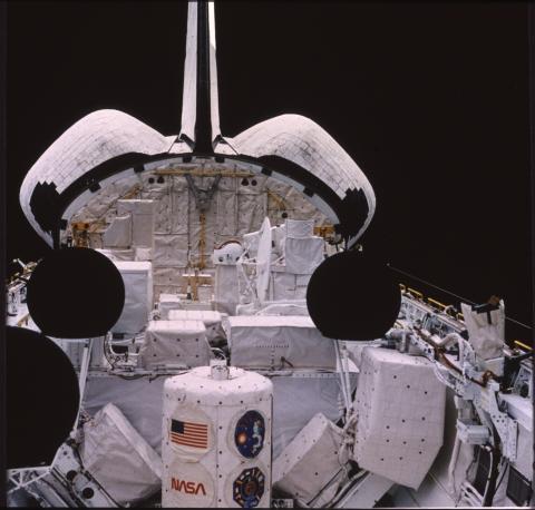 STS-45 vue du bord